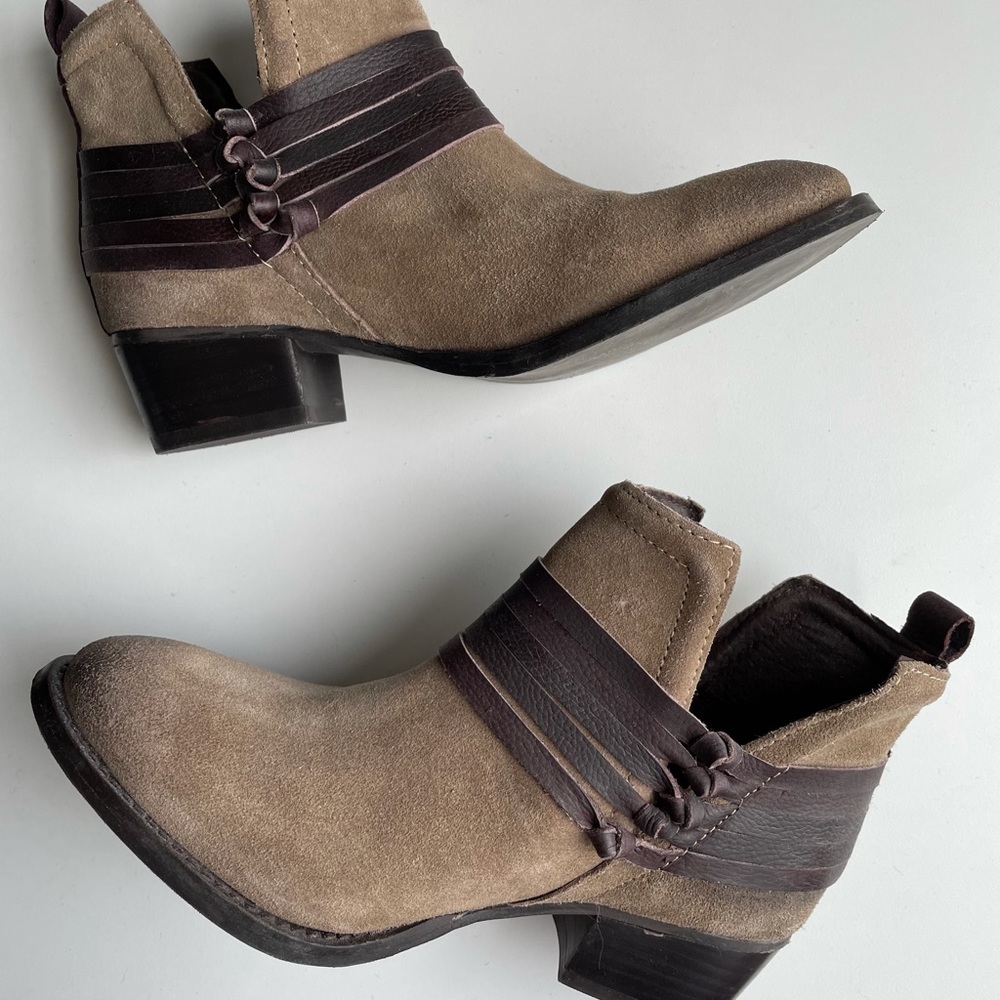 Diba Booties - Picture 2 of 5